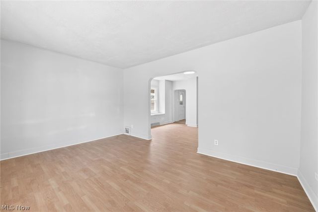 3162 W 104th Street, Cleveland, OH 44111