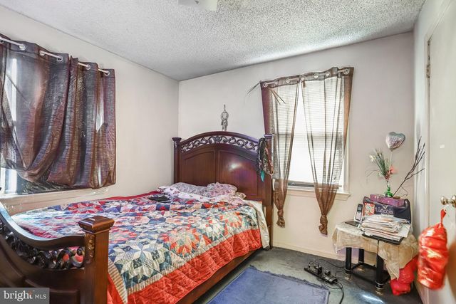 4919 SHERIFF RD NE, Washington, DC 20019