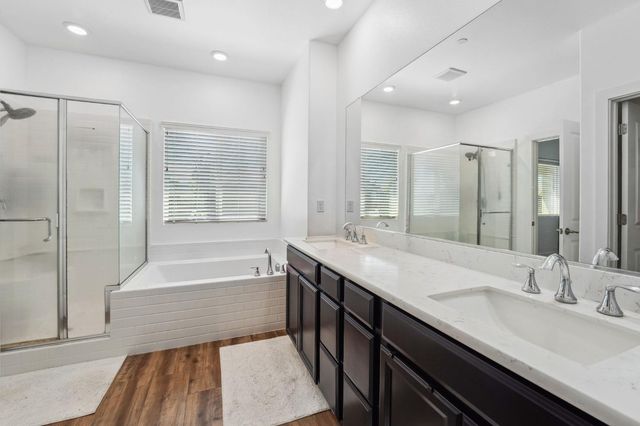 2074 Abbeylane Way, Olivehurst, CA 95961