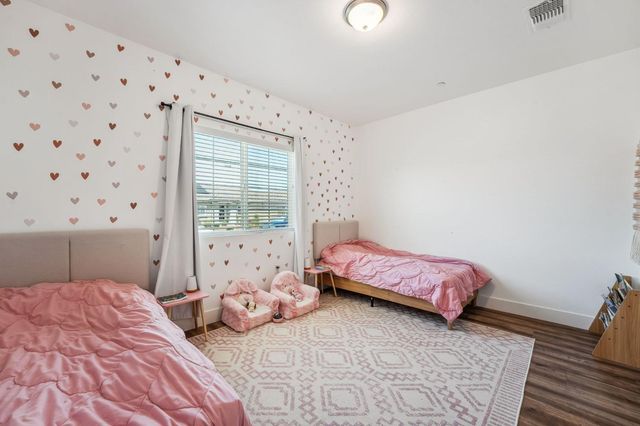 2074 Abbeylane Way, Olivehurst, CA 95961