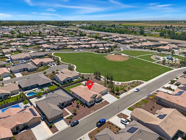 2074 Abbeylane Way, Olivehurst, CA 95961