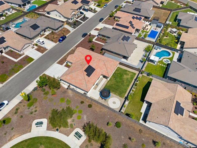 2074 Abbeylane Way, Olivehurst, CA 95961