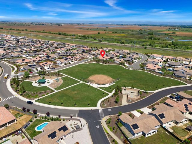 2074 Abbeylane Way, Olivehurst, CA 95961