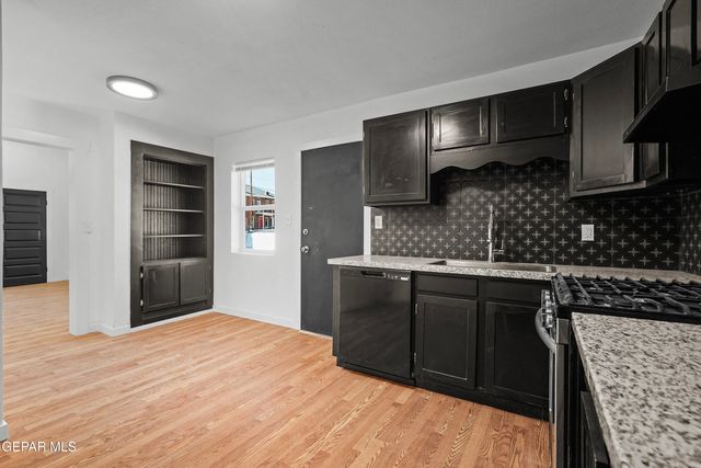 1018 N BROWN Street, El Paso, TX 79902