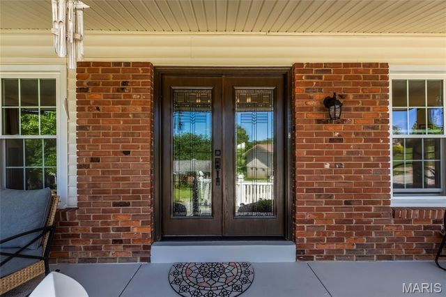 556 Spragues Mill Court, Ballwin, MO 63011