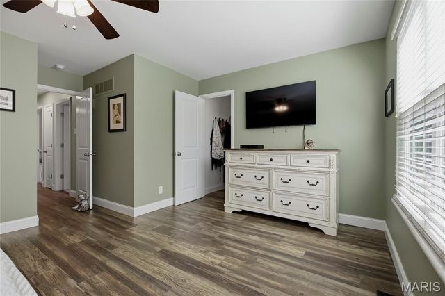 556 Spragues Mill Court, Ballwin, MO 63011