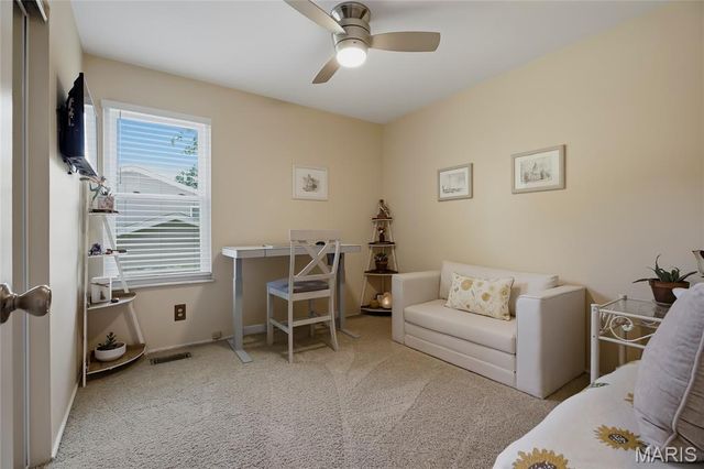 556 Spragues Mill Court, Ballwin, MO 63011