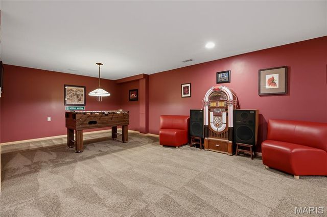 556 Spragues Mill Court, Ballwin, MO 63011