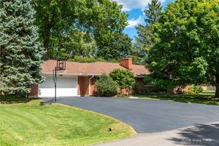 3700 Napanee Drive, Beavercreek, OH 45430