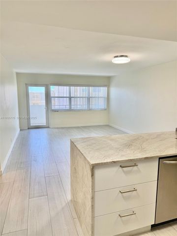 401 Golden Isles Dr 701, Hallandale Beach, FL 33009