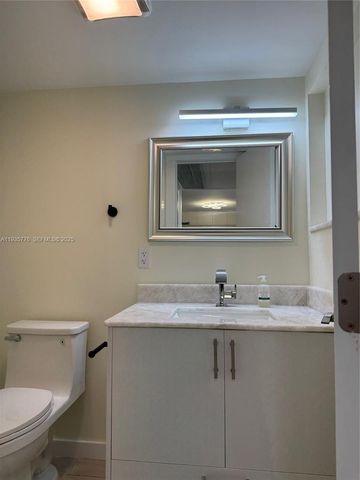 401 Golden Isles Dr 701, Hallandale Beach, FL 33009