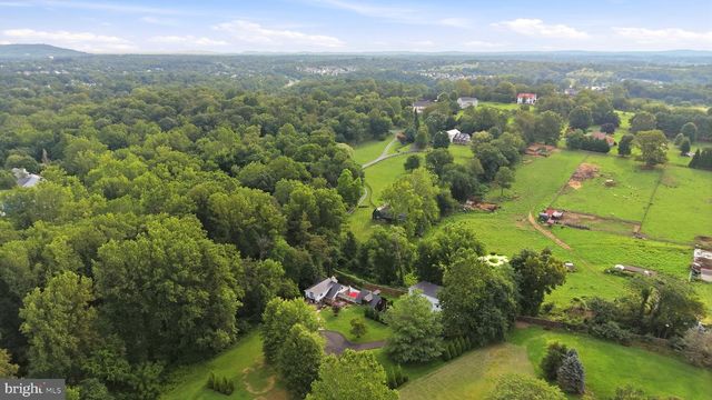 35500 TROON CT, Round Hill, VA 20141