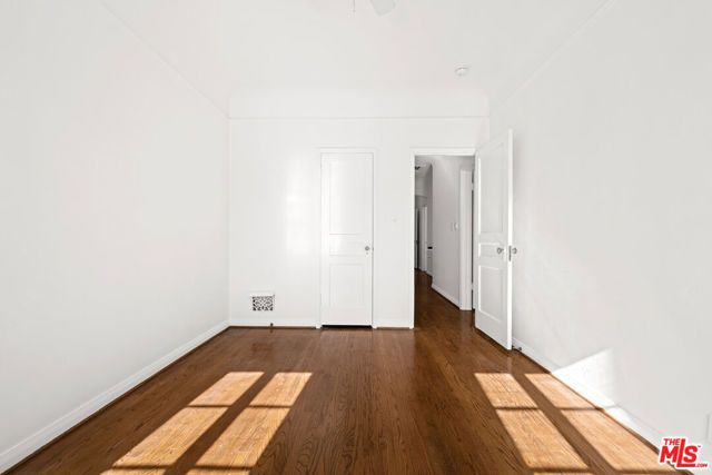361 N Mansfield Avenue, Los Angeles, CA 90036