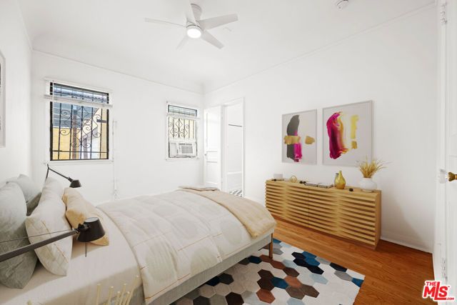 361 N Mansfield Avenue, Los Angeles, CA 90036