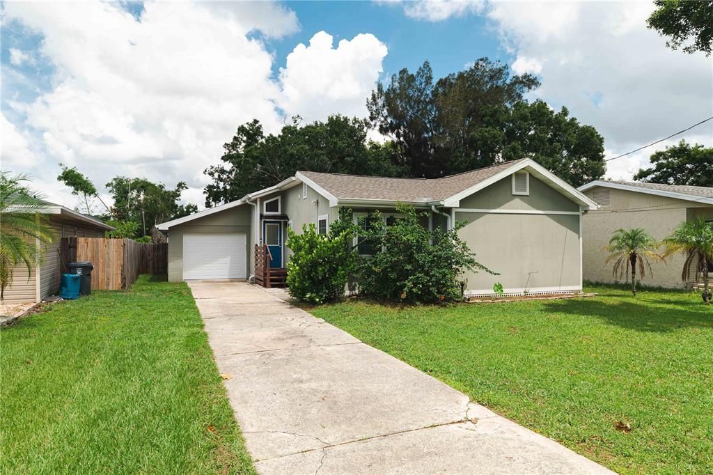208 LEE STREET, Oldsmar, FL 34677