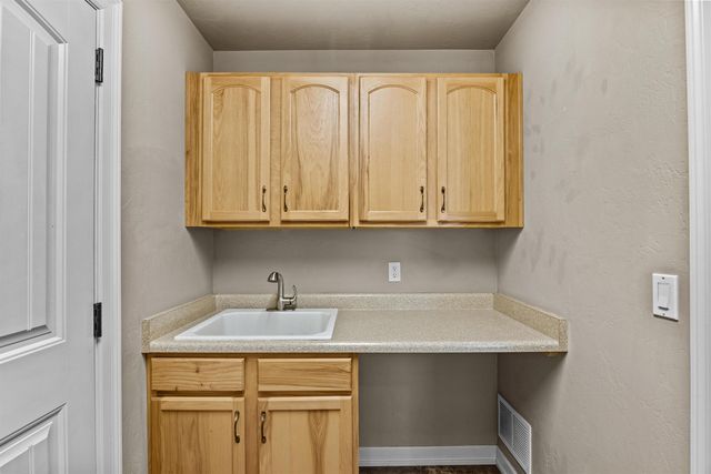 1001 Ute Canyon Avenue, Fruita, CO 81521