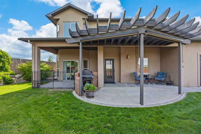 1001 Ute Canyon Avenue, Fruita, CO 81521