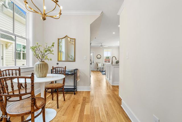 404 Chamberlin Avenue B, Durham, NC 27704