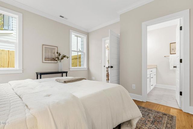 404 Chamberlin Avenue B, Durham, NC 27704