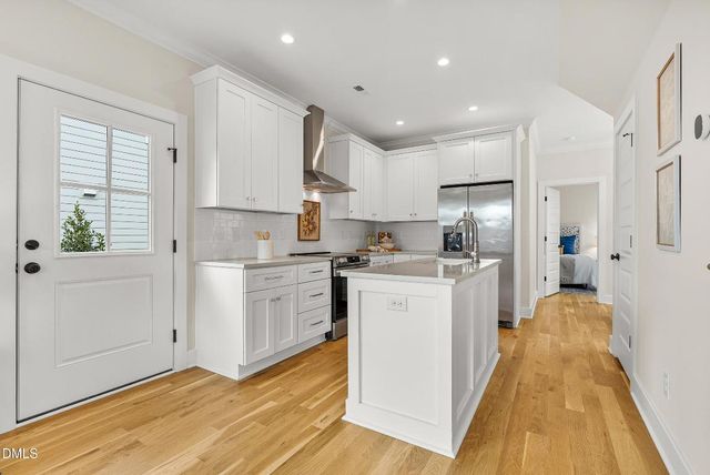 404 Chamberlin Avenue B, Durham, NC 27704