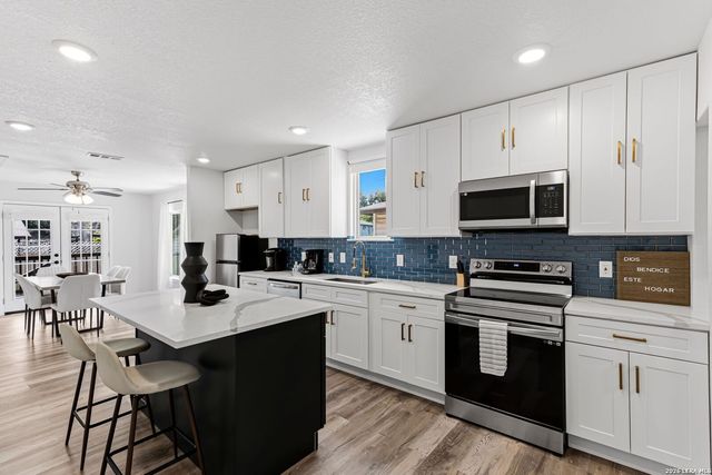 230 Oelkers, San Antonio, TX 78204