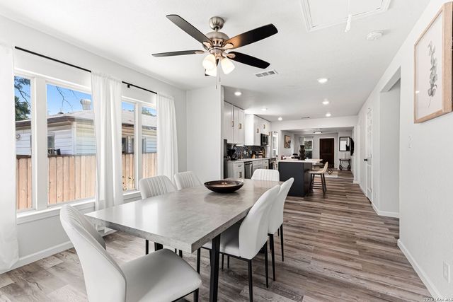 230 Oelkers, San Antonio, TX 78204