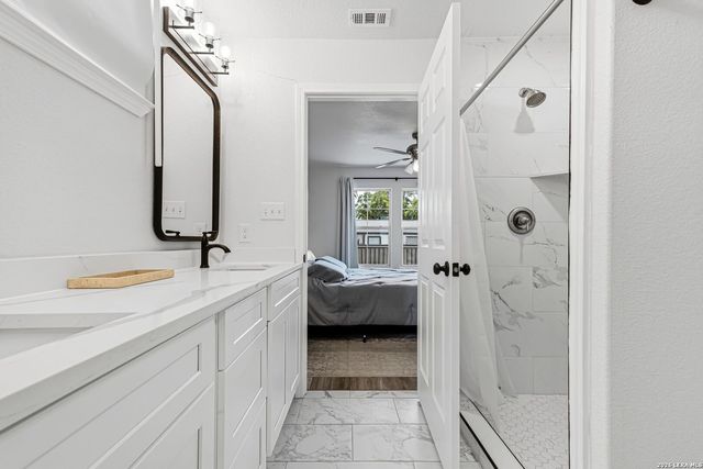230 Oelkers, San Antonio, TX 78204