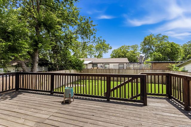 230 Oelkers, San Antonio, TX 78204