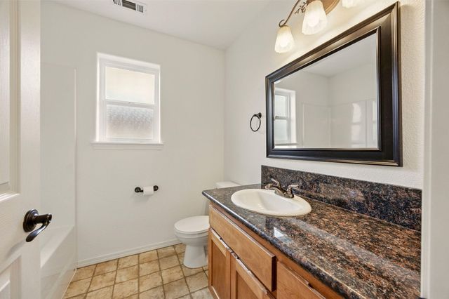 317 SW Bayou Place, Grants Pass, OR 97526