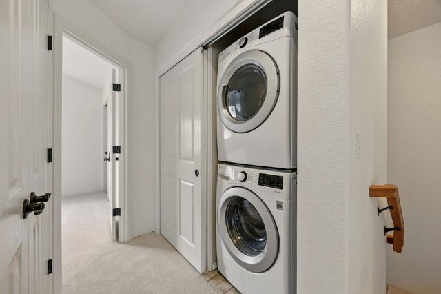 317 SW Bayou Place, Grants Pass, OR 97526