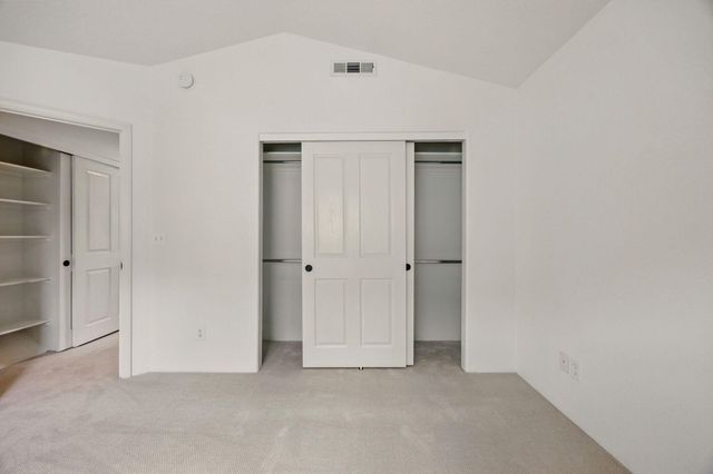 317 SW Bayou Place, Grants Pass, OR 97526