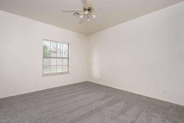 1920 NW 160th Place, Edmond, OK 73013