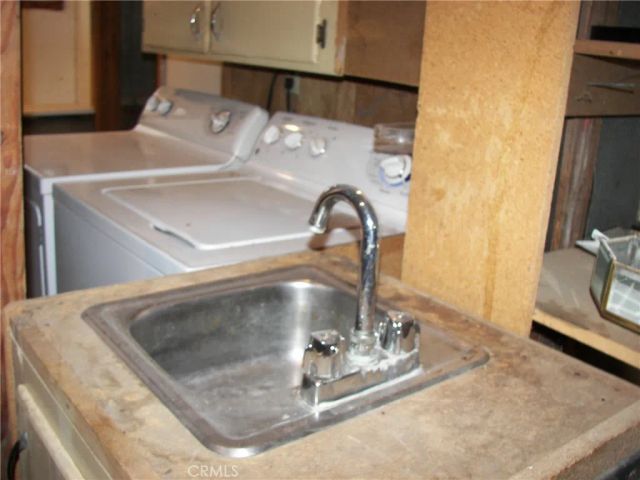 21636 Sawpit Canyon, Cedarpines Park, CA 92322