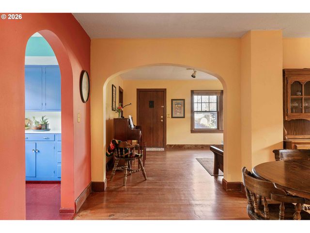 1638 BIRCH St, Forest Grove, OR 97116