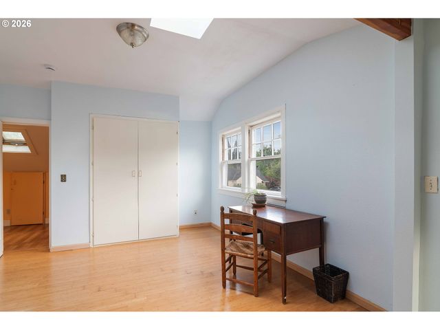 1638 BIRCH St, Forest Grove, OR 97116