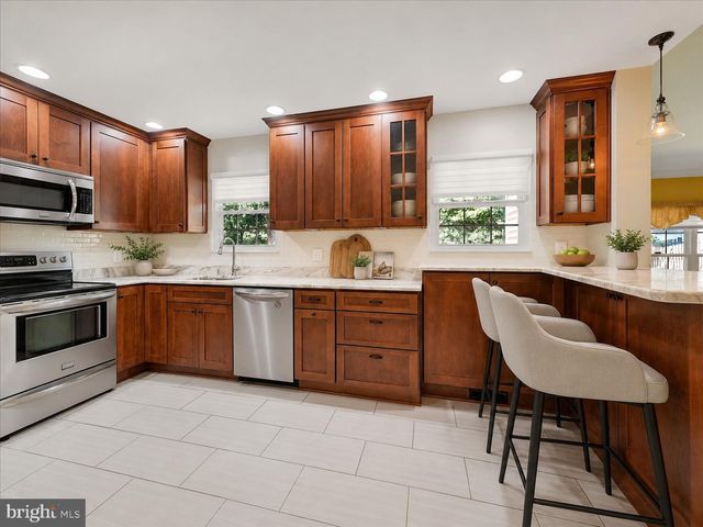268 SHAKESPEARE DR, Severna Park, MD 21146