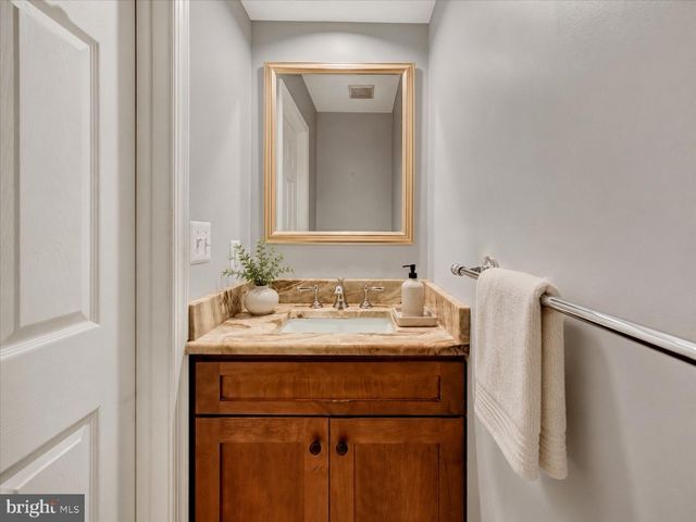 268 SHAKESPEARE DR, Severna Park, MD 21146