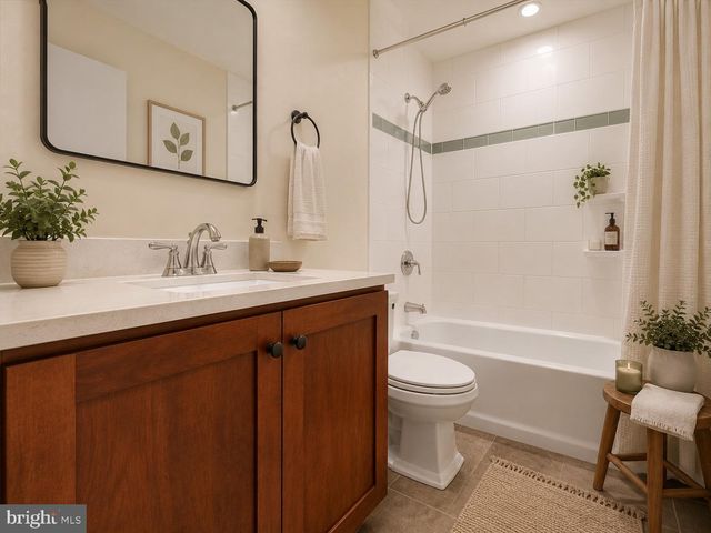 268 SHAKESPEARE DR, Severna Park, MD 21146