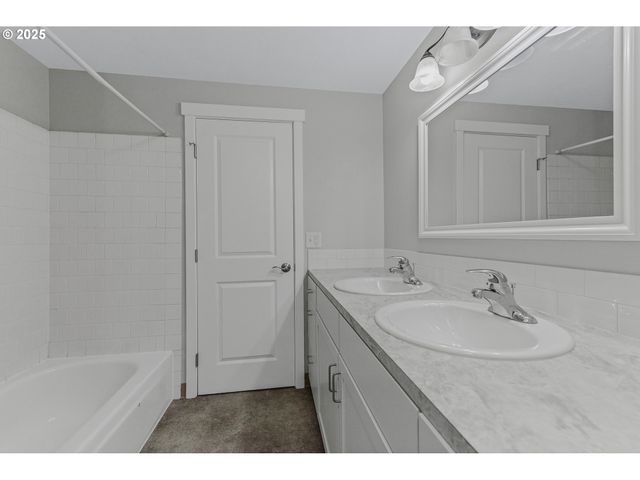 4519 Ne 49TH St, Vancouver, WA 98661