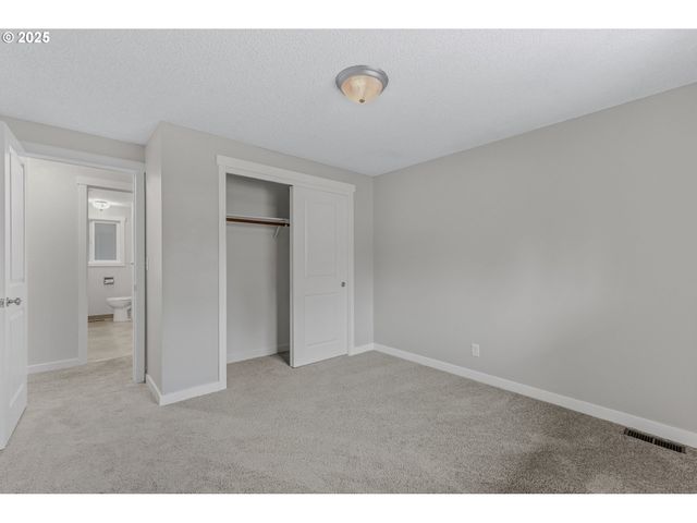 4519 Ne 49TH St, Vancouver, WA 98661