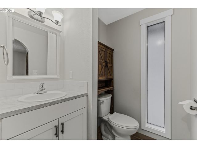 4519 Ne 49TH St, Vancouver, WA 98661