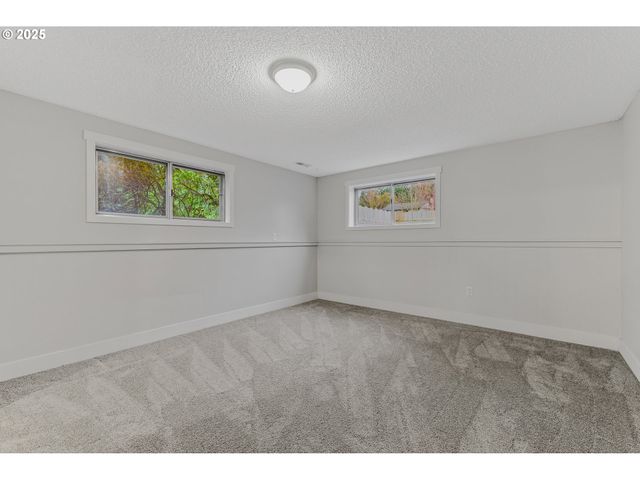 4519 Ne 49TH St, Vancouver, WA 98661