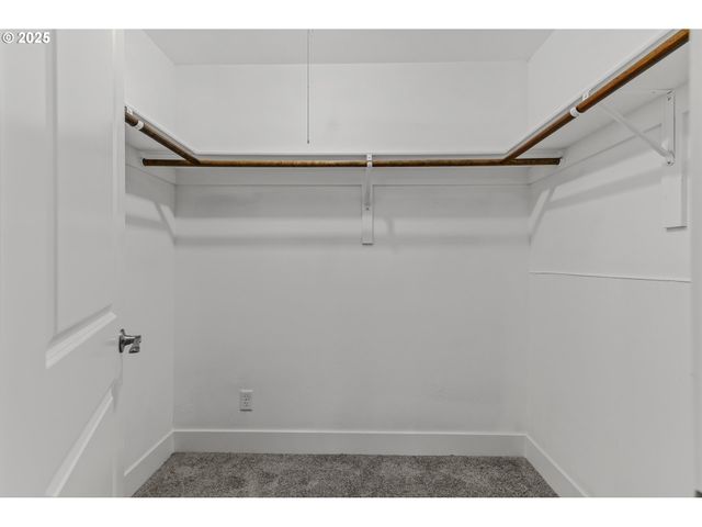 4519 Ne 49TH St, Vancouver, WA 98661