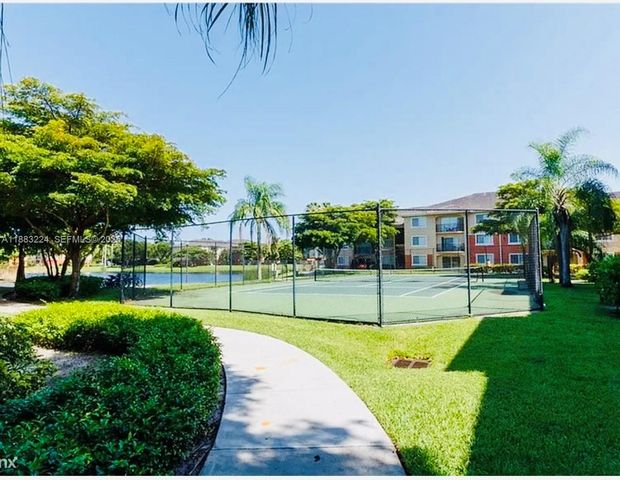 4183 N Haverhill Road 703, West Palm Beach, FL 33417
