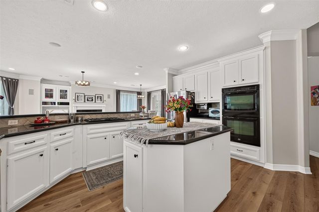 3019 S Saddlebrook Lane, Katy, TX 77494