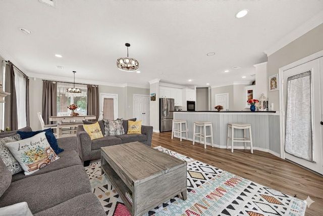3019 S Saddlebrook Lane, Katy, TX 77494