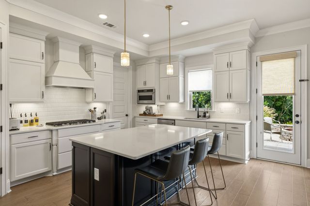 3229 Chase Point Dr, Franklin, TN 37067