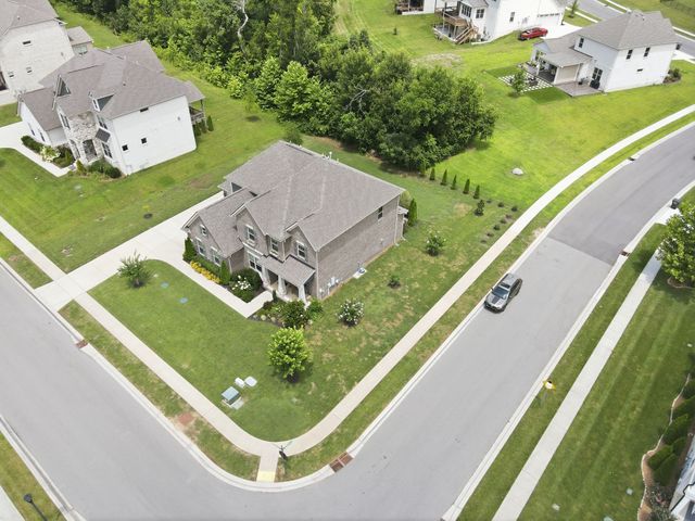 3229 Chase Point Dr, Franklin, TN 37067