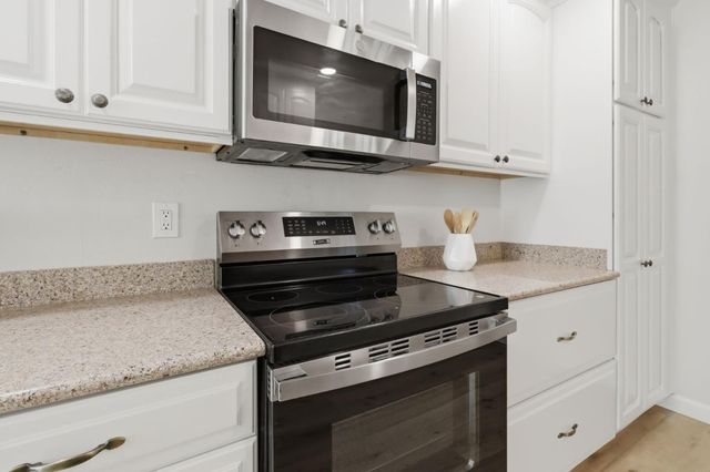 867 Humewick Way, Sunnyvale, CA 94087