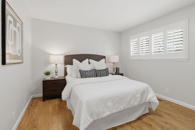 867 Humewick Way, Sunnyvale, CA 94087